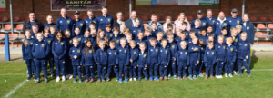 Mehr über den Artikel erfahren Otto Lieke GmbH & Co. KG sponsort Trainingsanzüge für die Jugend